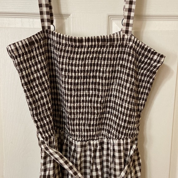 Gingham Print Tiered Maxi Dress - Picture 7 of 11